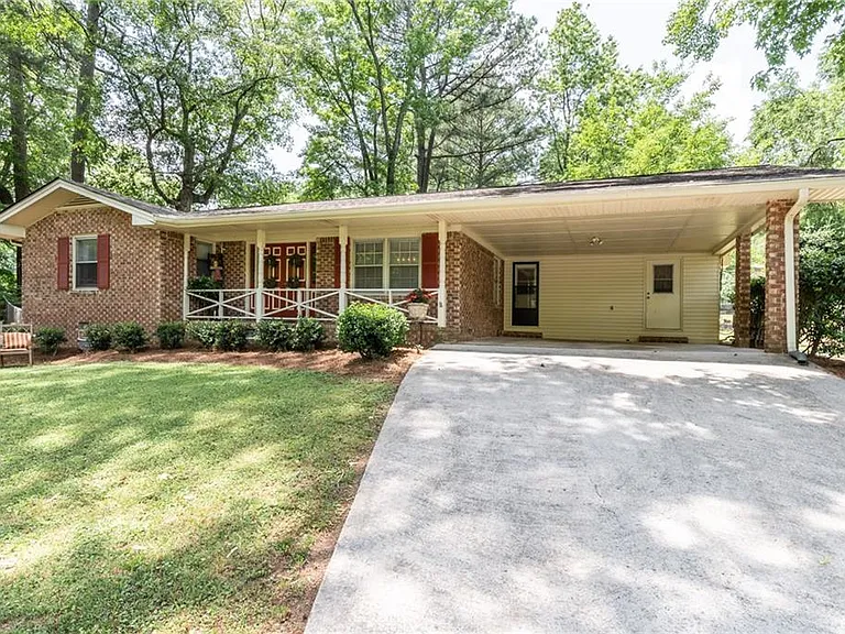1192 Mayfield Drive - VCG sale