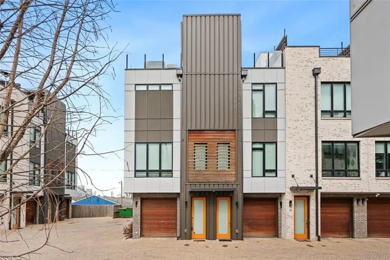 122 City View Ct NE - VCG sale