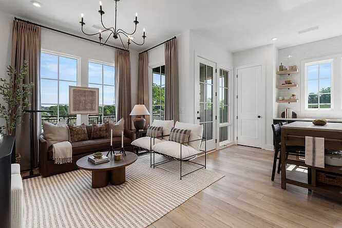 130 Beardon Cir #11 - VCG sale
