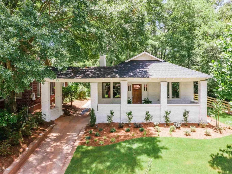 1676 Rogers Ave SW - VCG sale