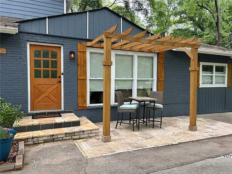 3082 Brook Dr - VCG sale