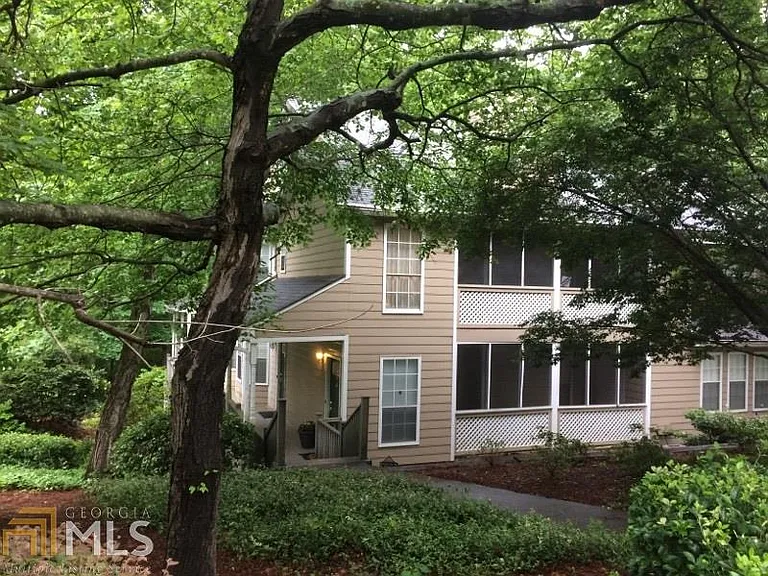 4501 Pineridge Circle - VCG sale
