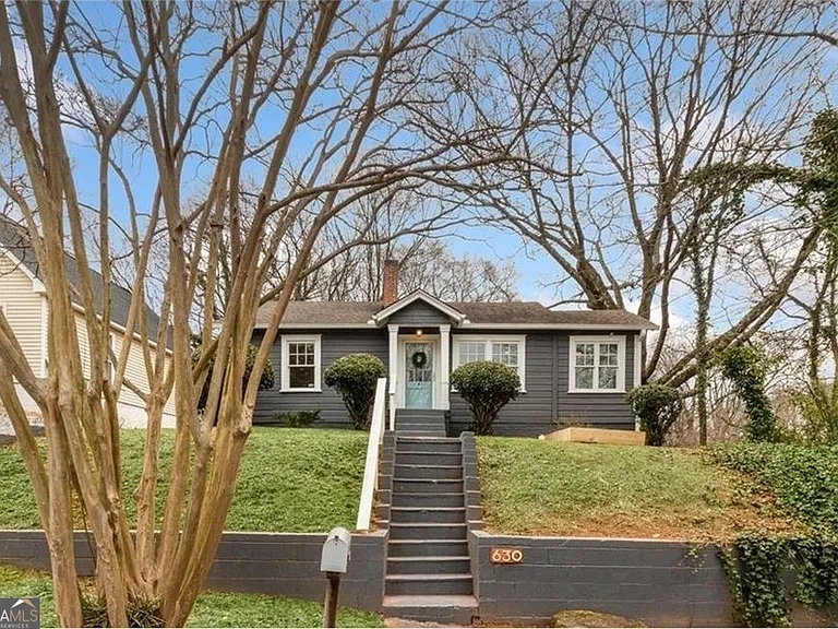 630 Glenwood Place SE - VCG sale
