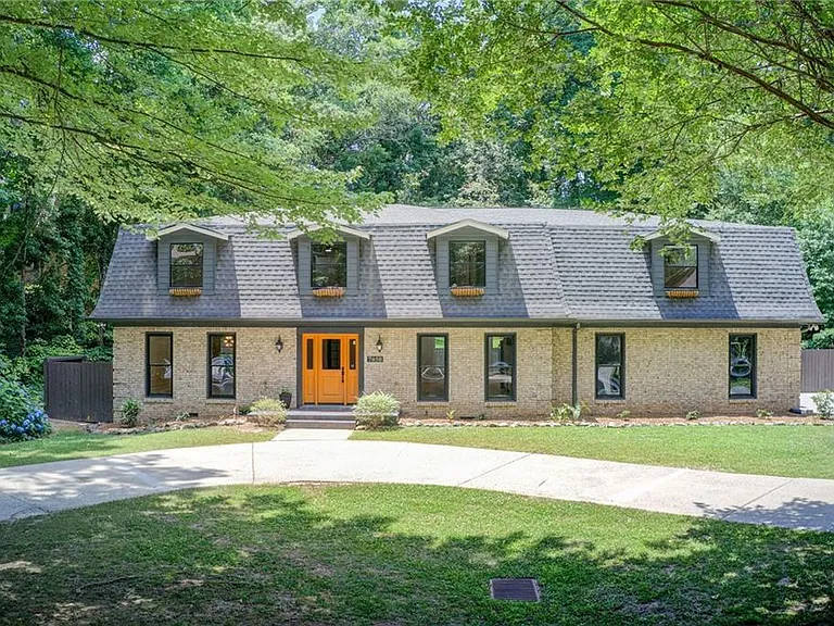 7050 Glenridge Drive - VCG sale